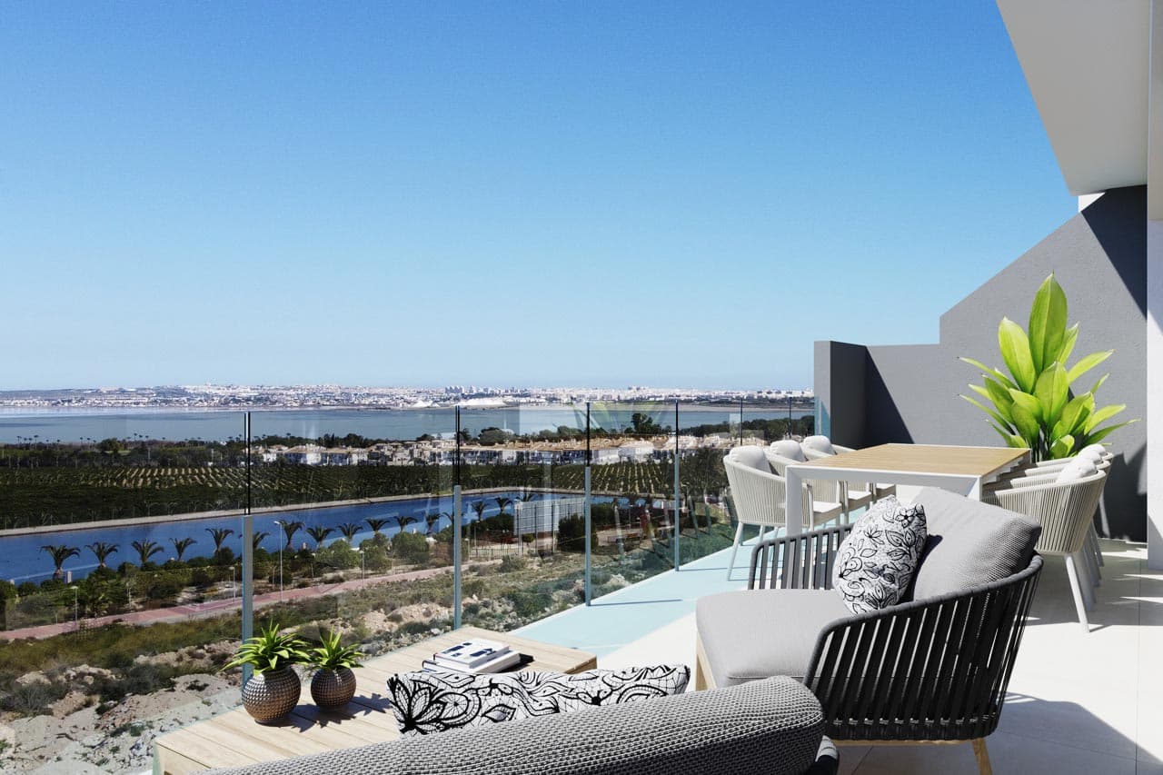 Penthouse in Torrevieja photo 1